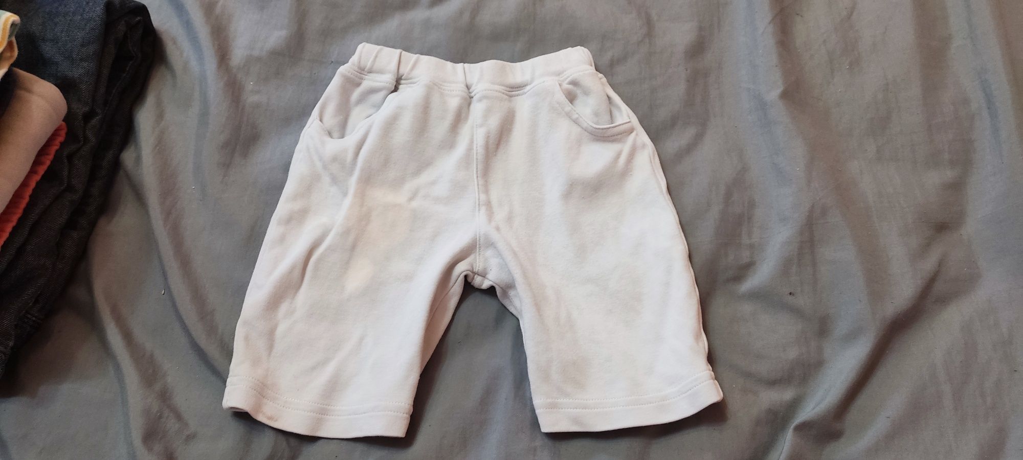 Дитячий одяг ( штани, шорти) на 2-3 роки