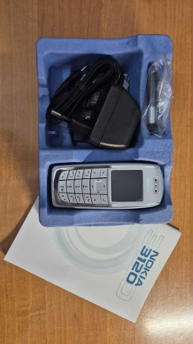 Telefon komórkowy Nokia 3120 /nieużywany