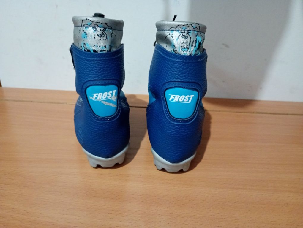 Buty narciarskie NNN Alpina 29