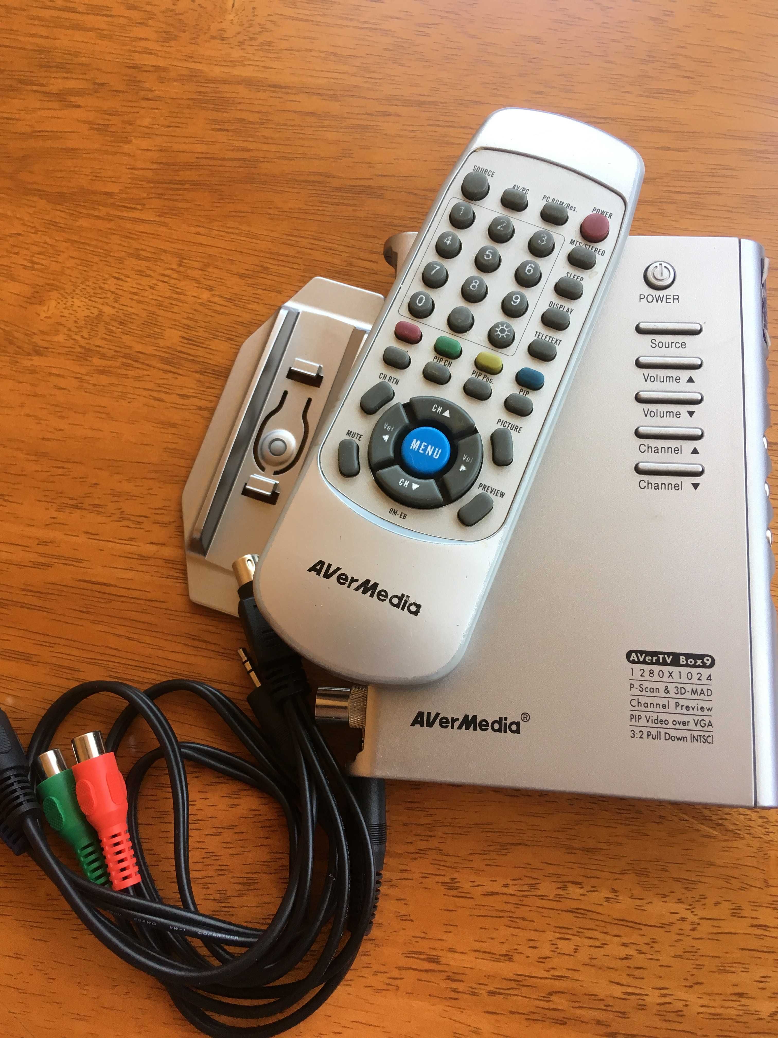Внешний ТВ-тюнер AverTv Box9
