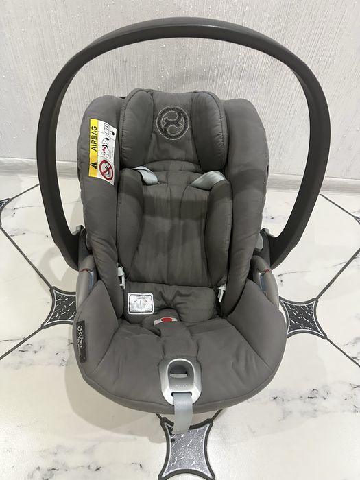 Дитяче автокрісло CYBEX Cloud Z i-Size