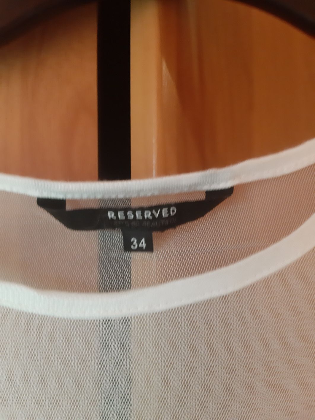 Sukienka koronkowa biała RESERVED 34 XS