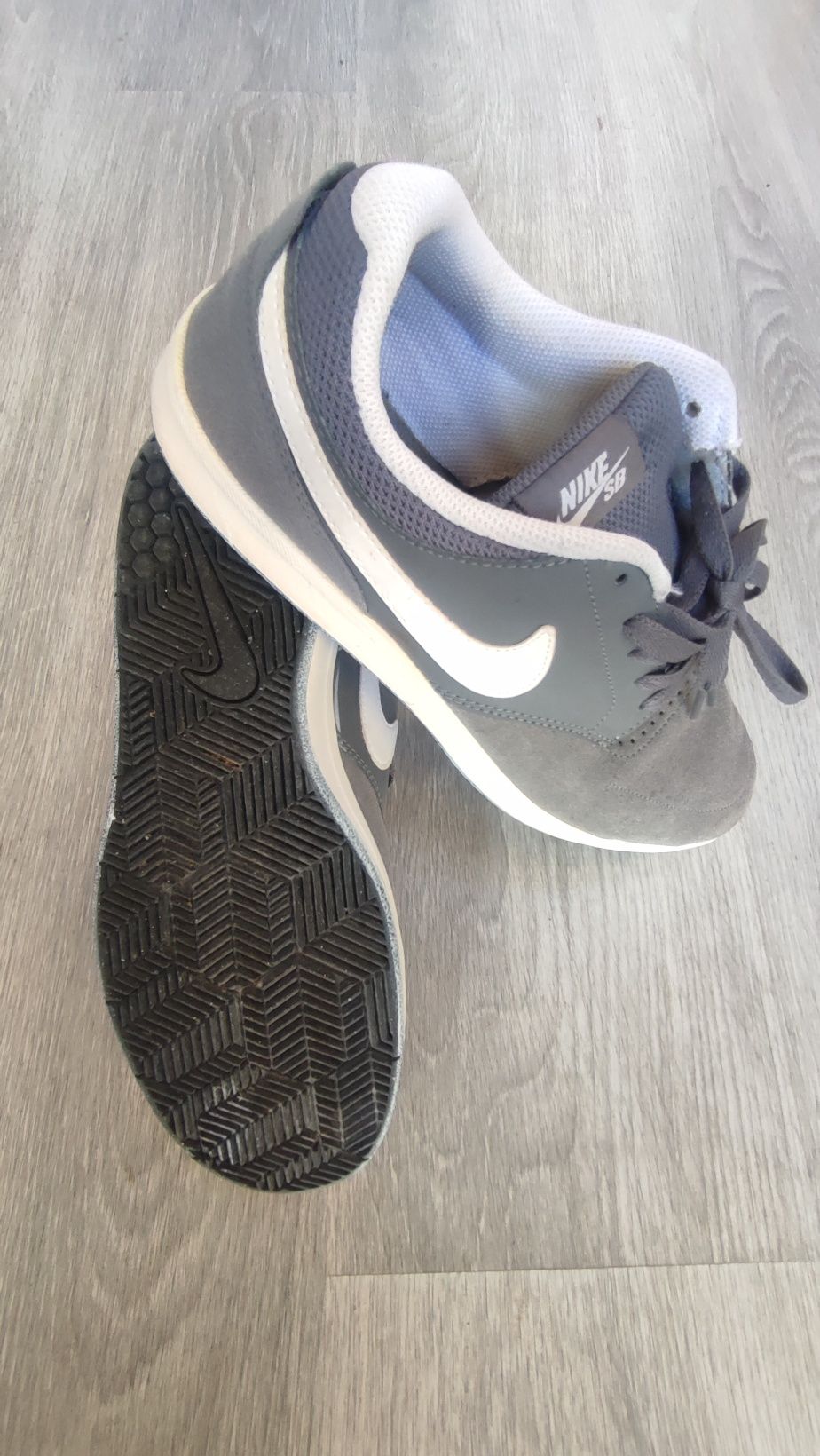 Tenis Nike como novos