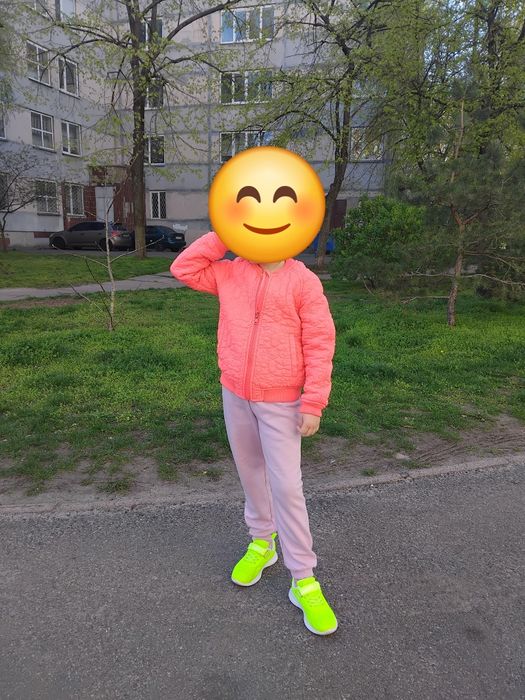 Куртка для девочки.
