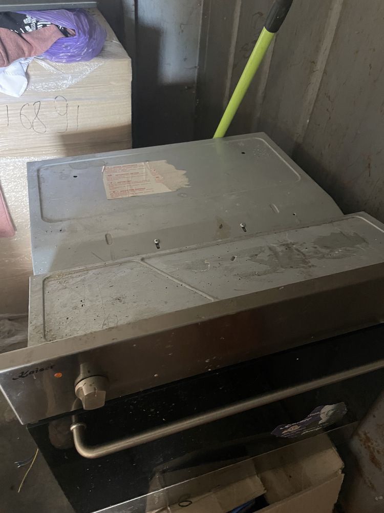Продам духовку Kaiser