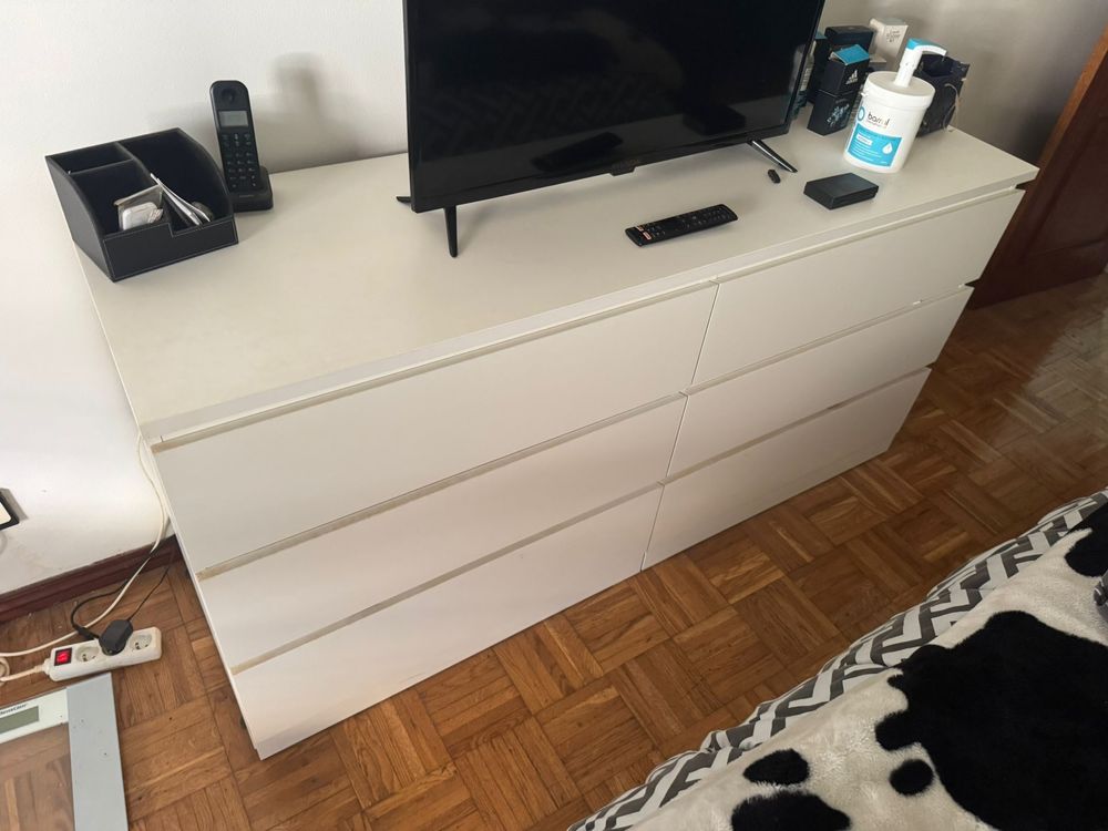 cómoda com arrumação