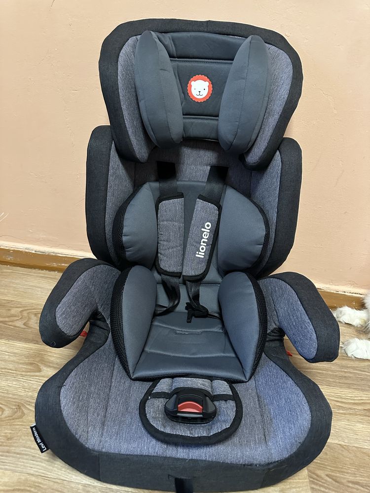 Автокрісло Lionelo Niko
