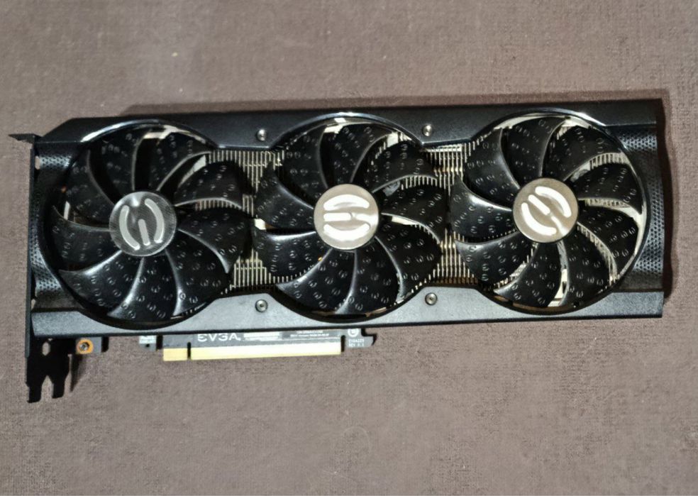 Відеокарта EVGA RTX3070 як нова