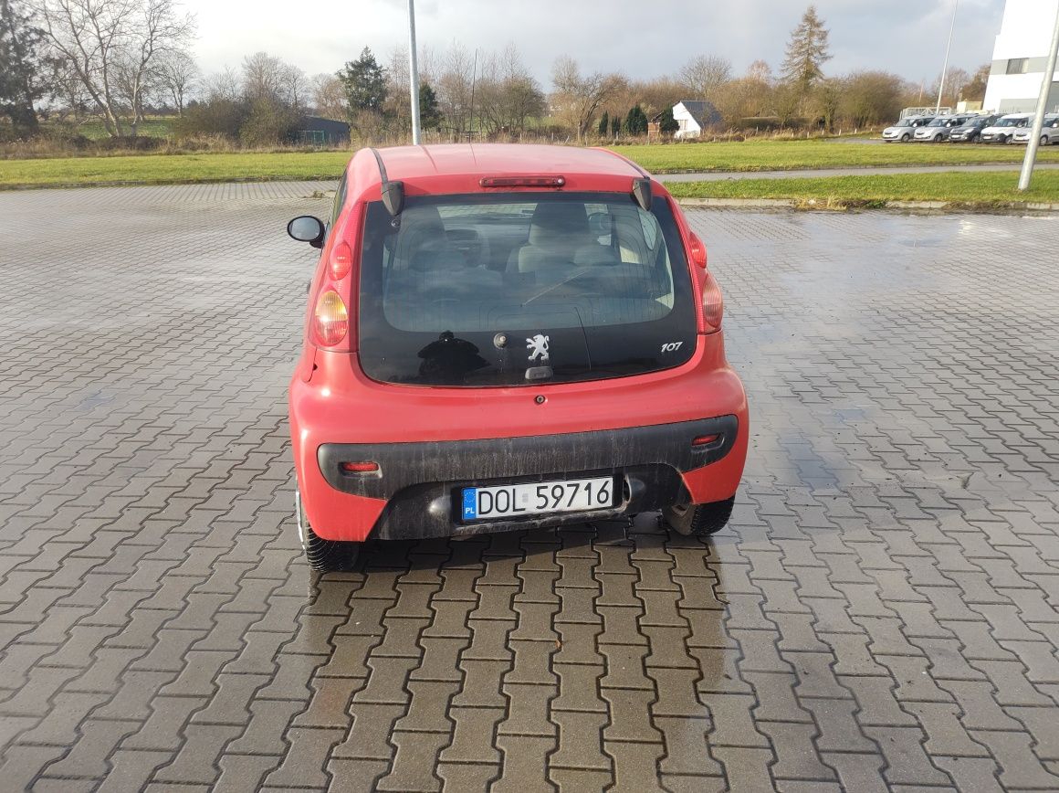 Peugeot 107*1,0 benzyna