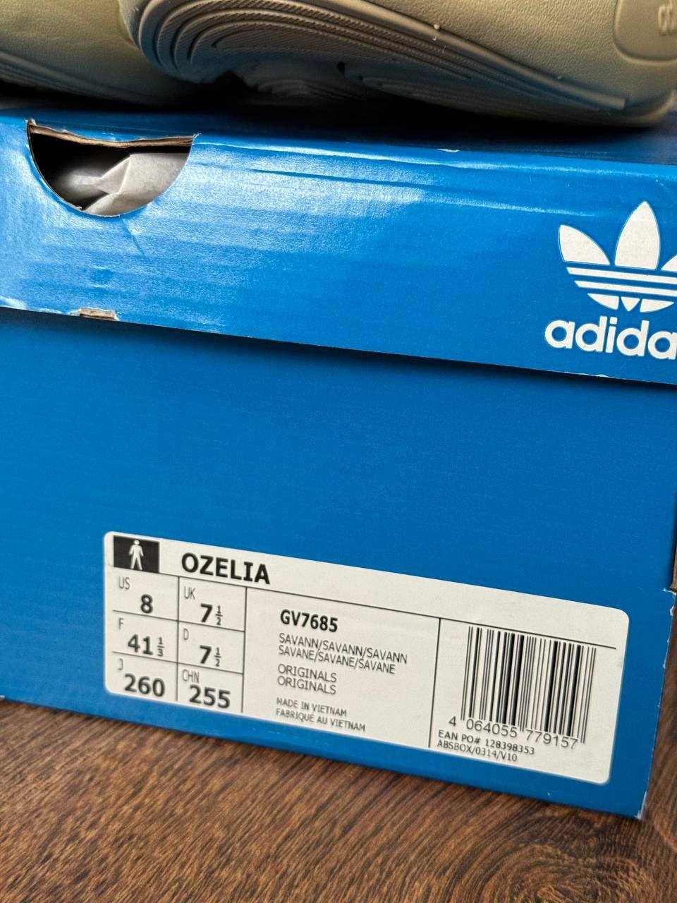 Кросівки Adidas Ozelia