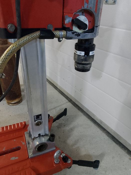 Wiertnica Hilti DD 160 zestaw statyw korony pompa