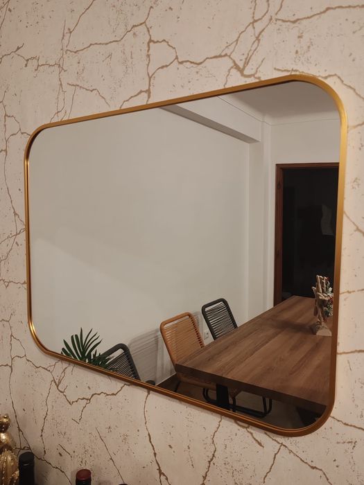 Espelho retangular dourado
