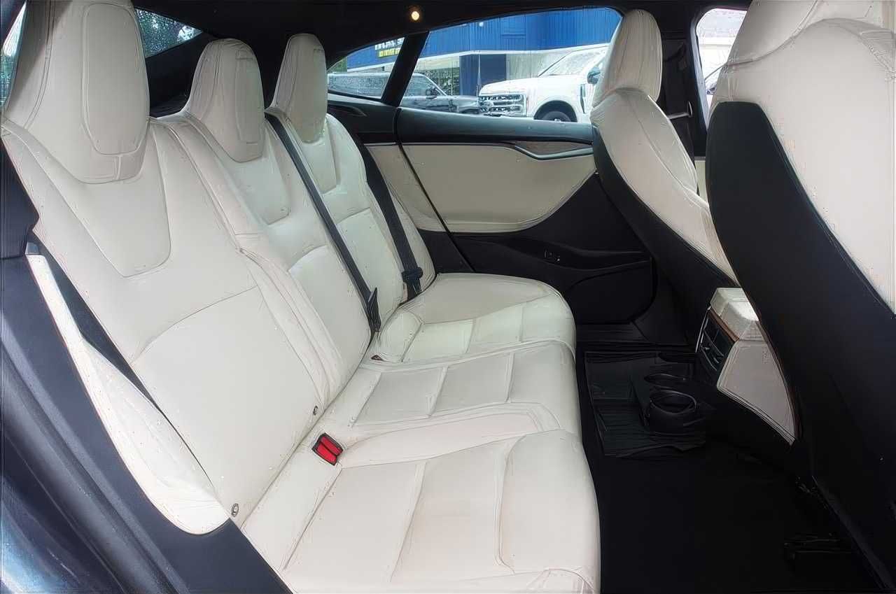 2021 Tesla Model S Long Range Plus