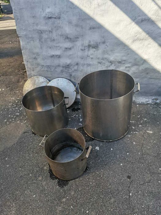 Кастрюлі з нержавіючої сталі