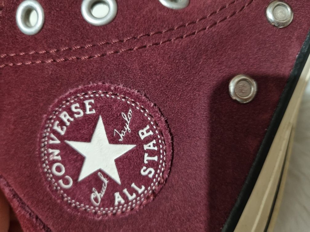 Converse- obuwie skórzane ocieplane. Rozmiar 30