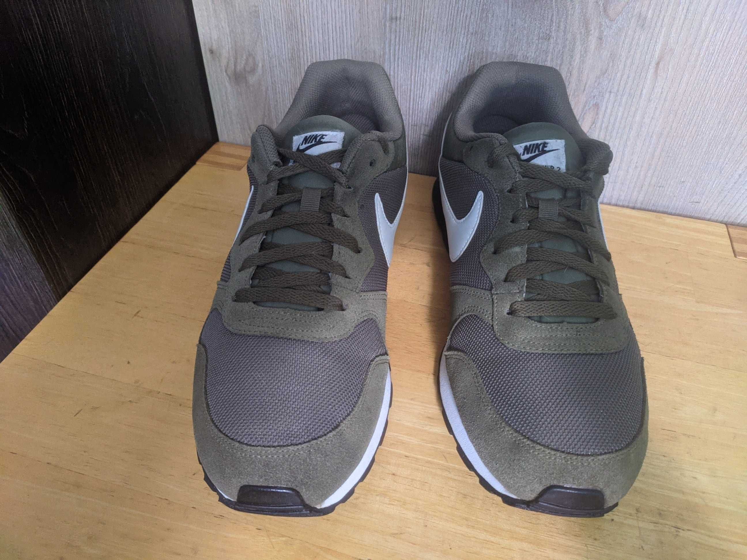 Nike MD Runner 2 - кросівки
