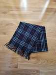 Wełniany szal Burberry granatowy full pattern krata wełna