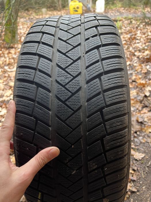 Резина vredestein 225/50/17