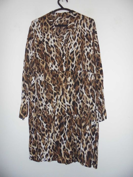 vestido de senhora muito lindo