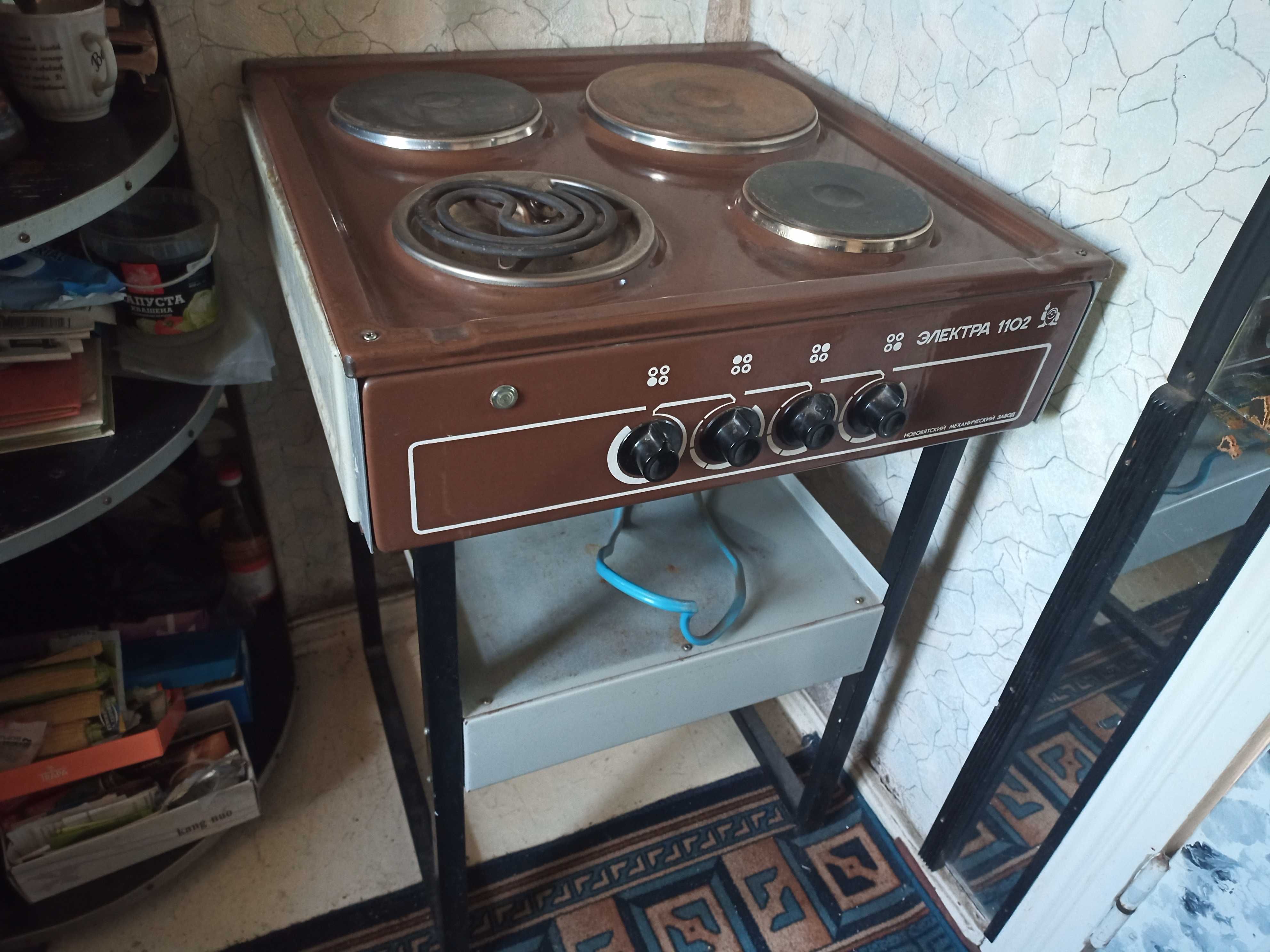 Продам электропечку(собрать из двух одну)