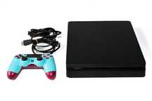Konsola Sony PlayStation 4 slim 1TB PS4 CUH-2116B + pad DualShock 4