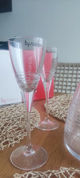 Conjunto Garrafa + Copos de licor em Cristal, by Atlantis. NOVO