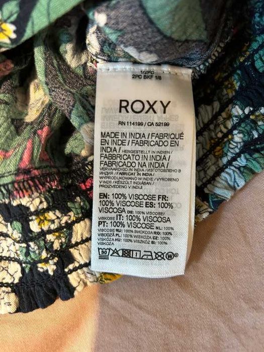 Krótka bluzka w kwiaty Roxy