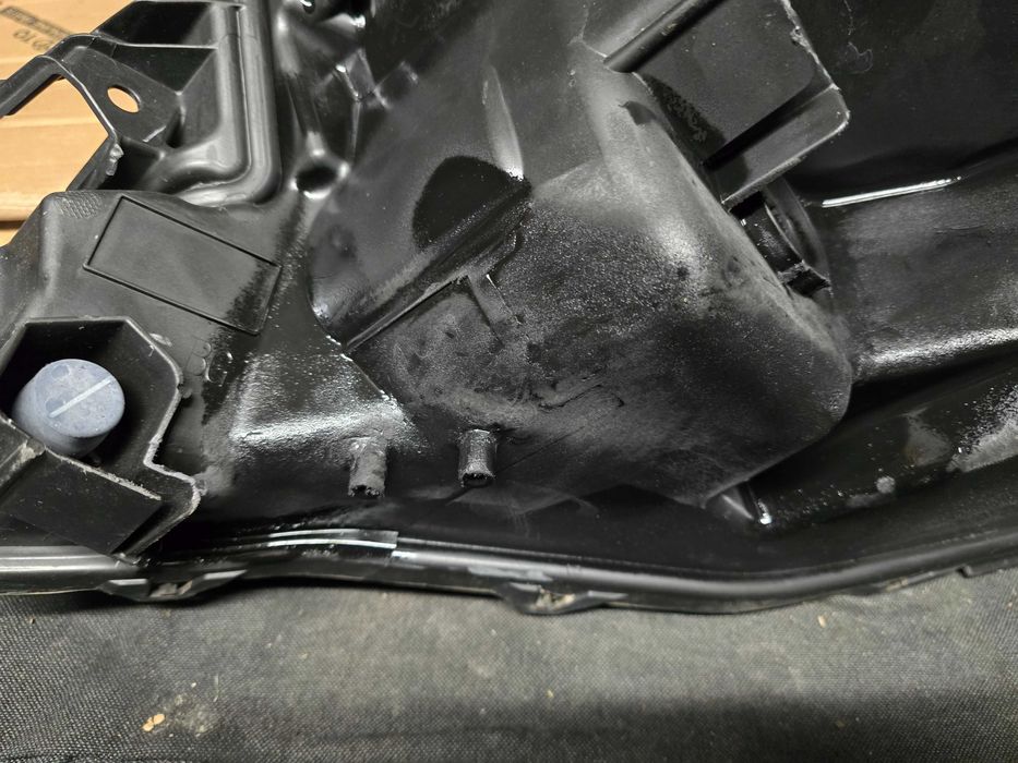 lampa przód Toyota Aygo X