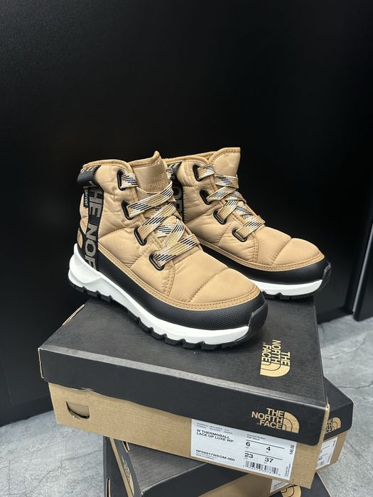 Супер ціна! Оригінальні черевики TNF  37,38,39,40