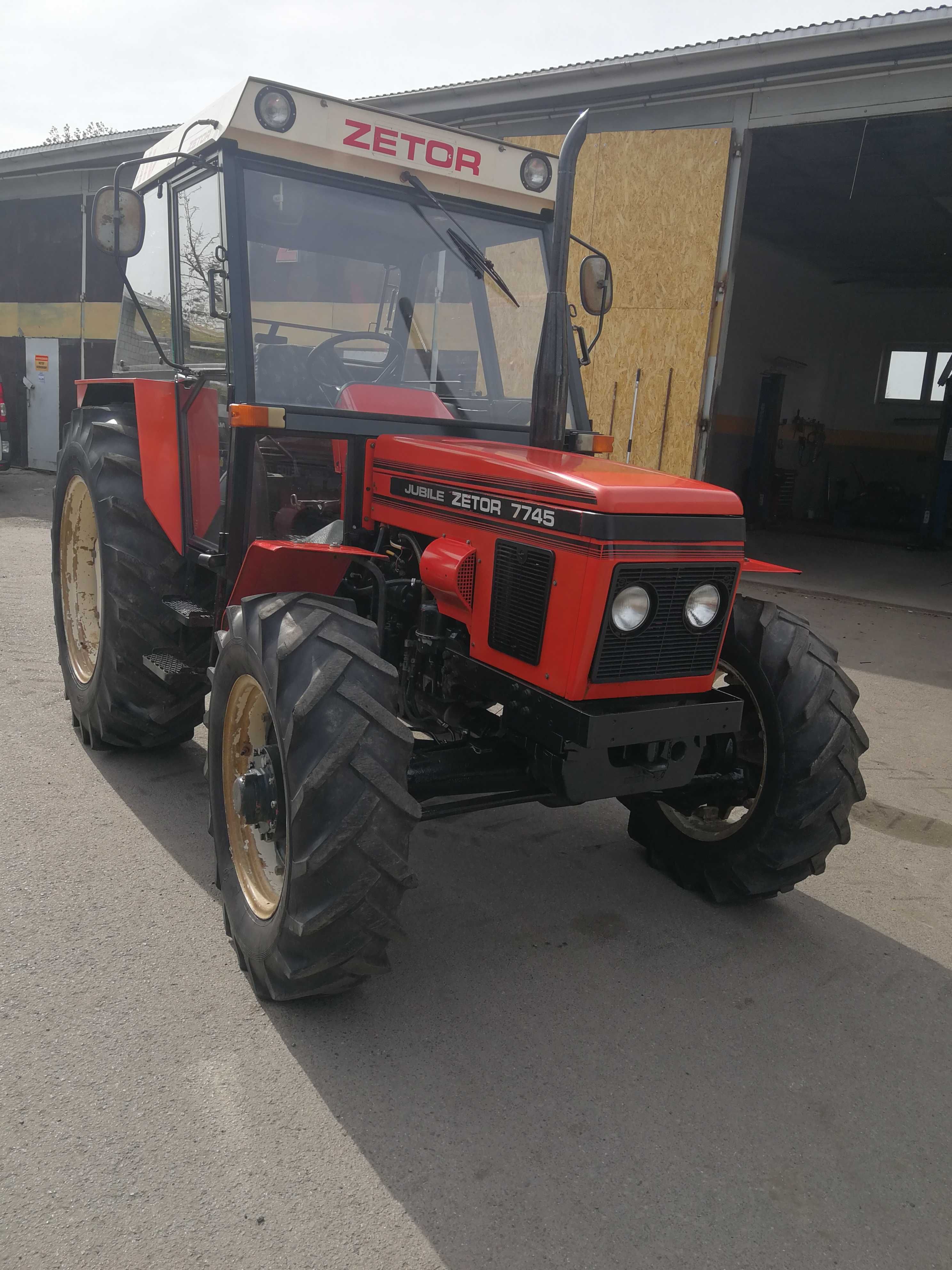 Zetor 7745 jubile 1992 r super stan