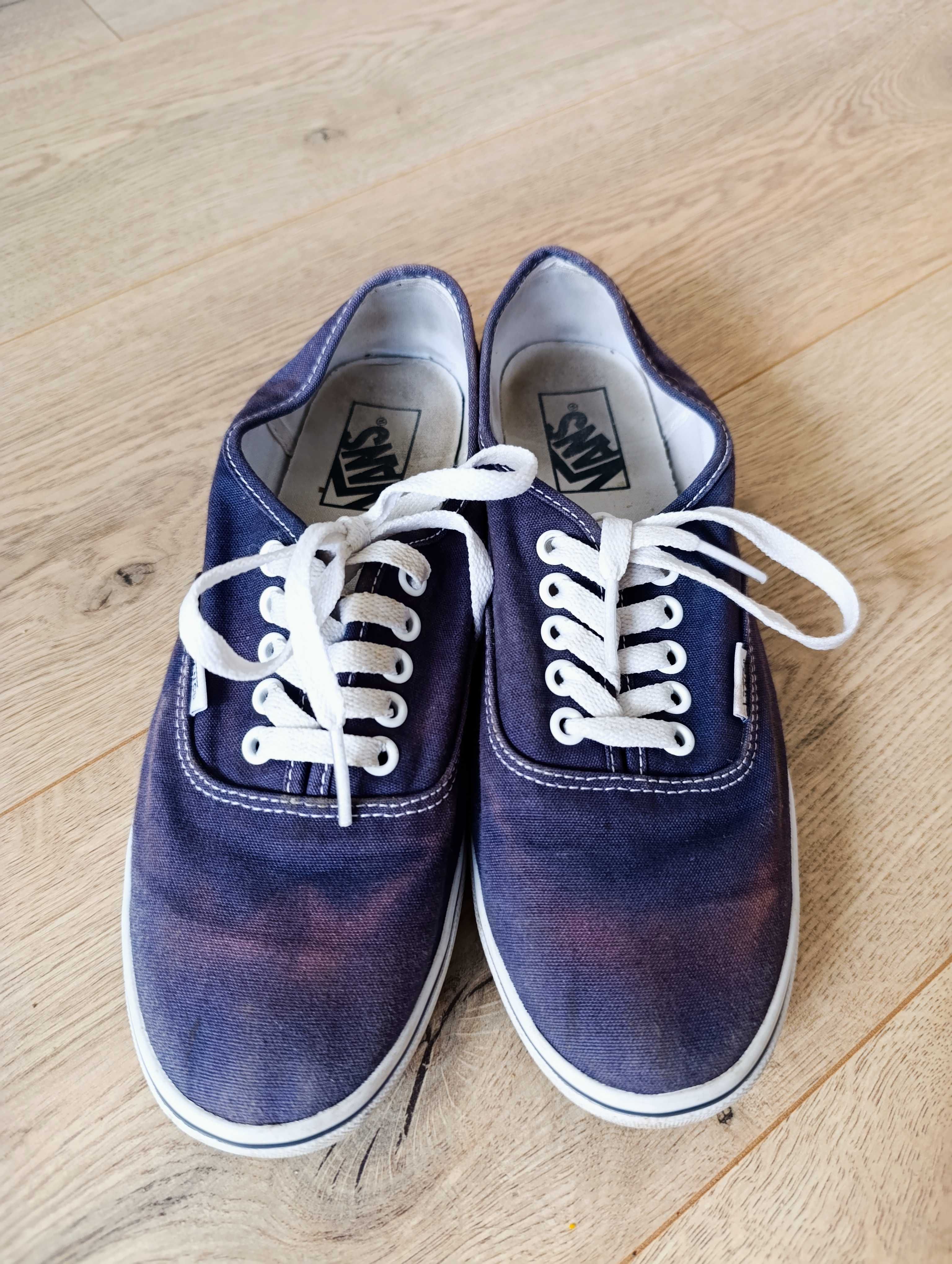 Sneakersy Vans granatowe 39