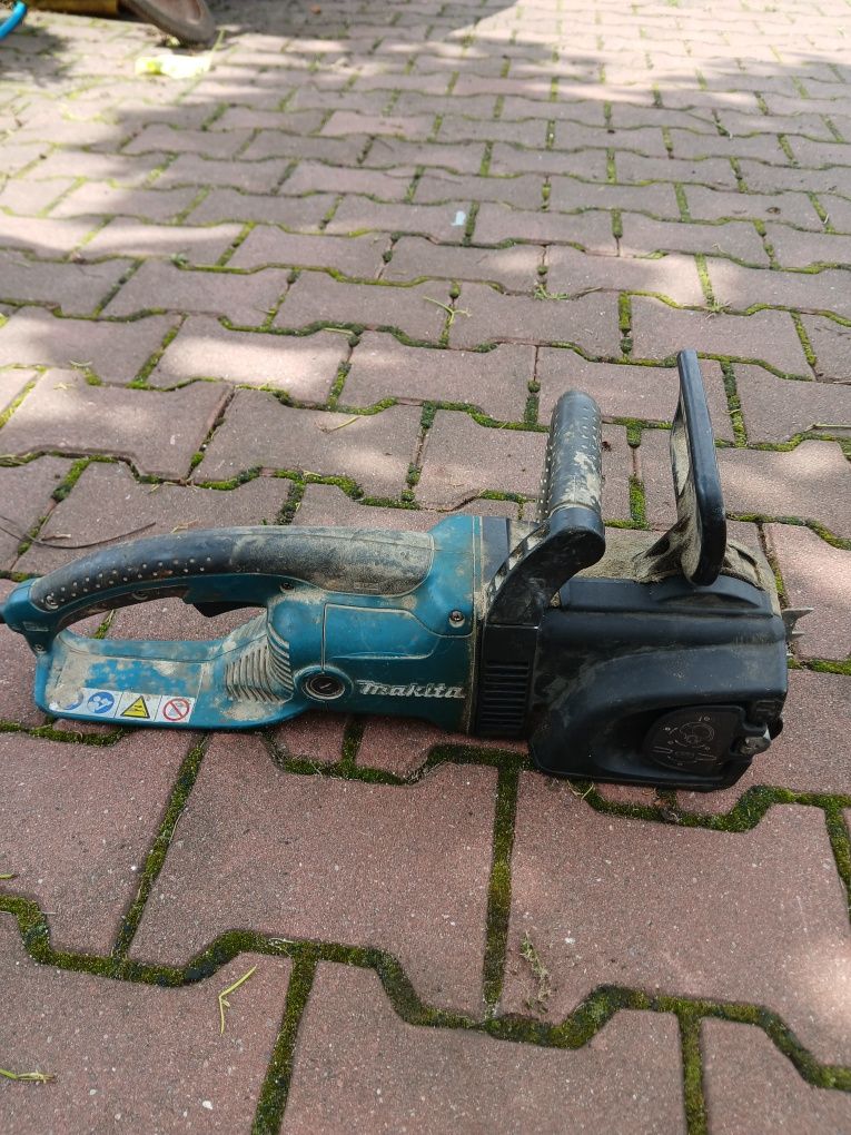 Piła elektryczna Makita UC 3530A 4030A