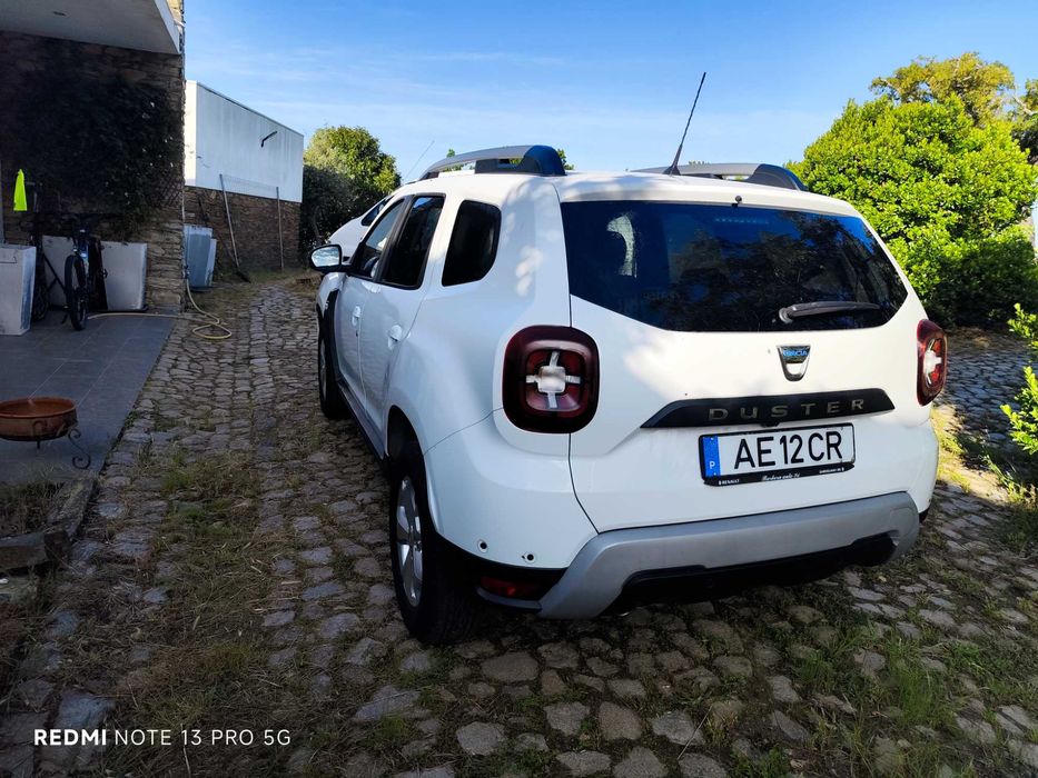 Dacia Duster 1600 Prestige. Full optional GPL