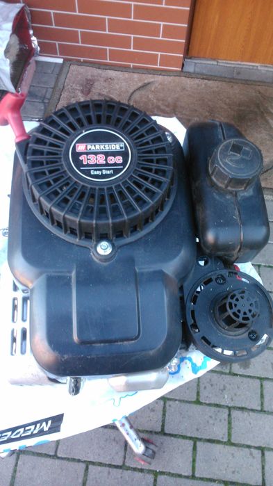 Silnik spalinowy kosiarki parkside