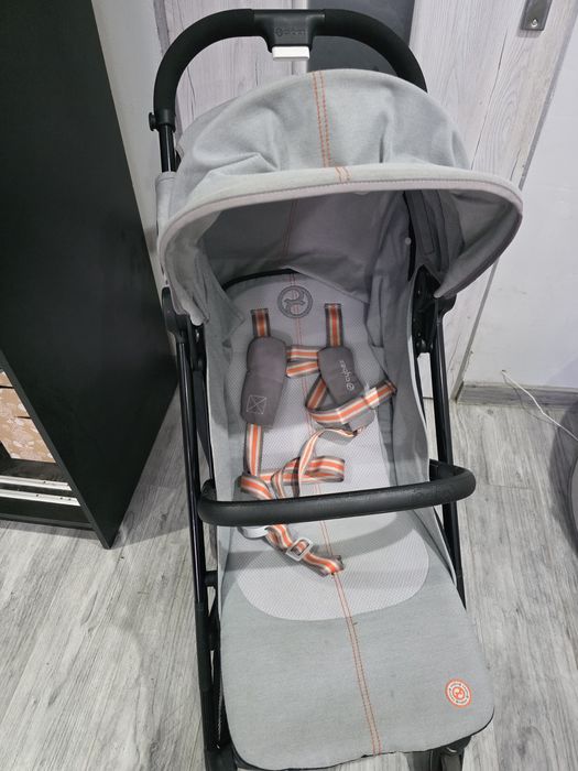Sprzedam spacerówk cybex bezzy zakupiona 4 miesiące temu