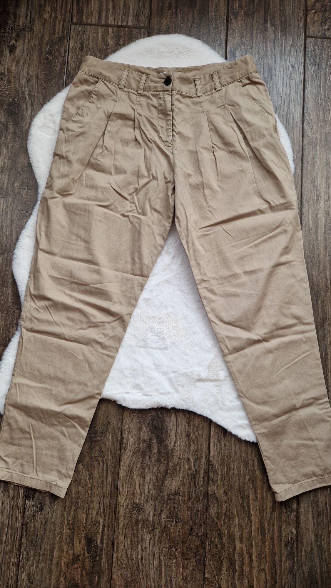 Beżowe damskie spodnie chinosy do kostek, River Island 40/L