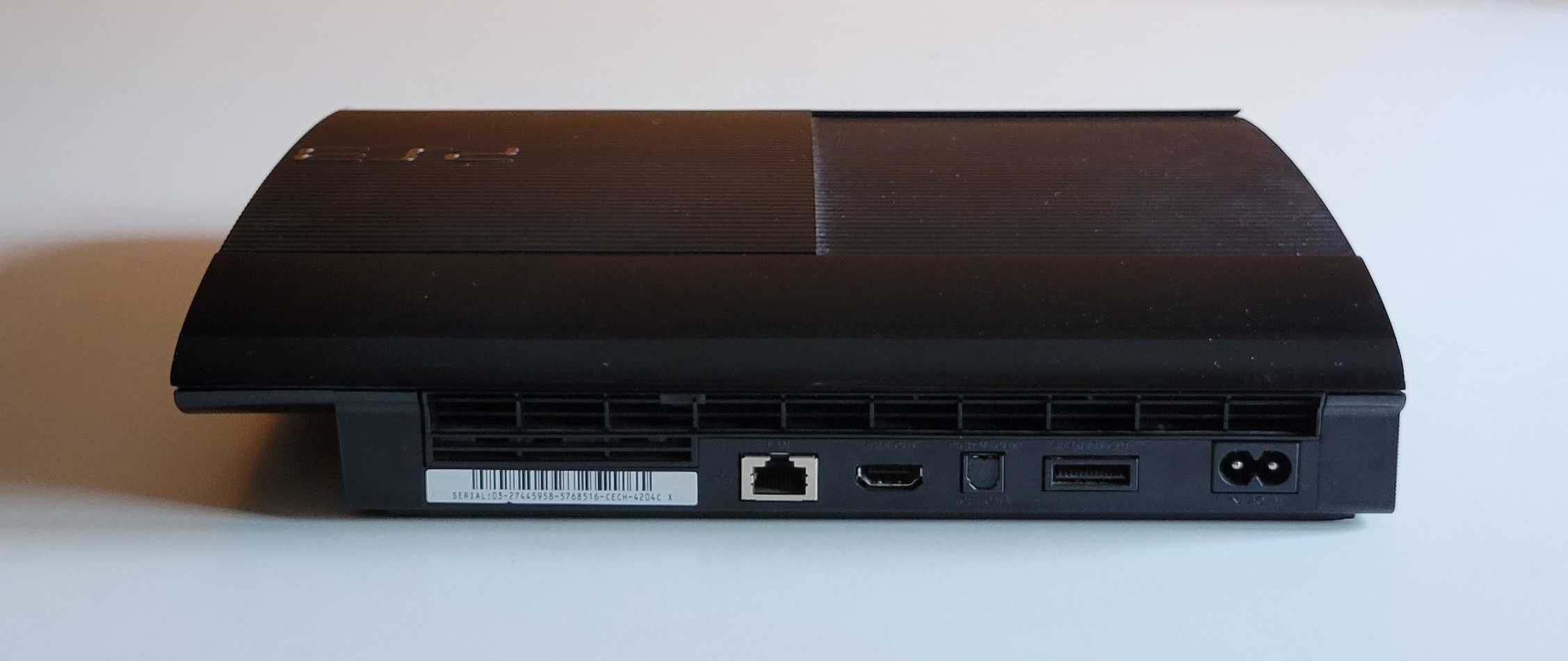 PS3 em muito bom estado [500GB]