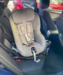 Samochodowy fotelik dziecięcy Britax Romer z bazą isofix