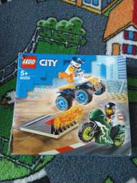 LEGO City 60255, ekipa kaskaderów