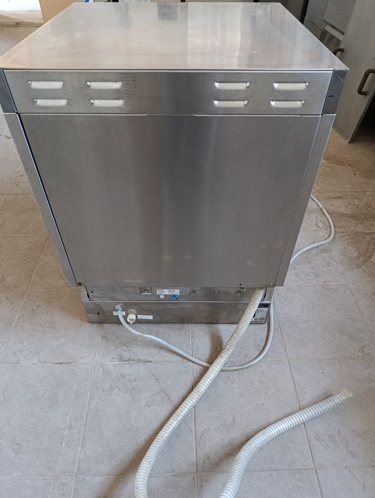 Посудомийка. Посудомийка Meiko FV 40.2 G