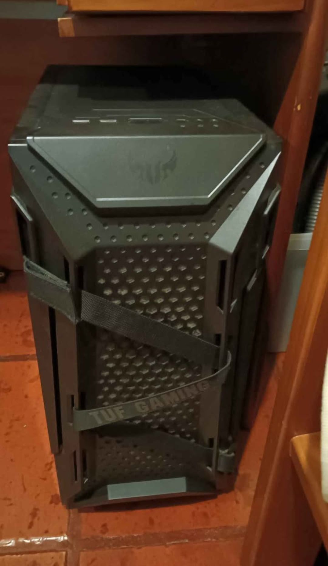caixa ATX ASUS TUF Gaming GT301