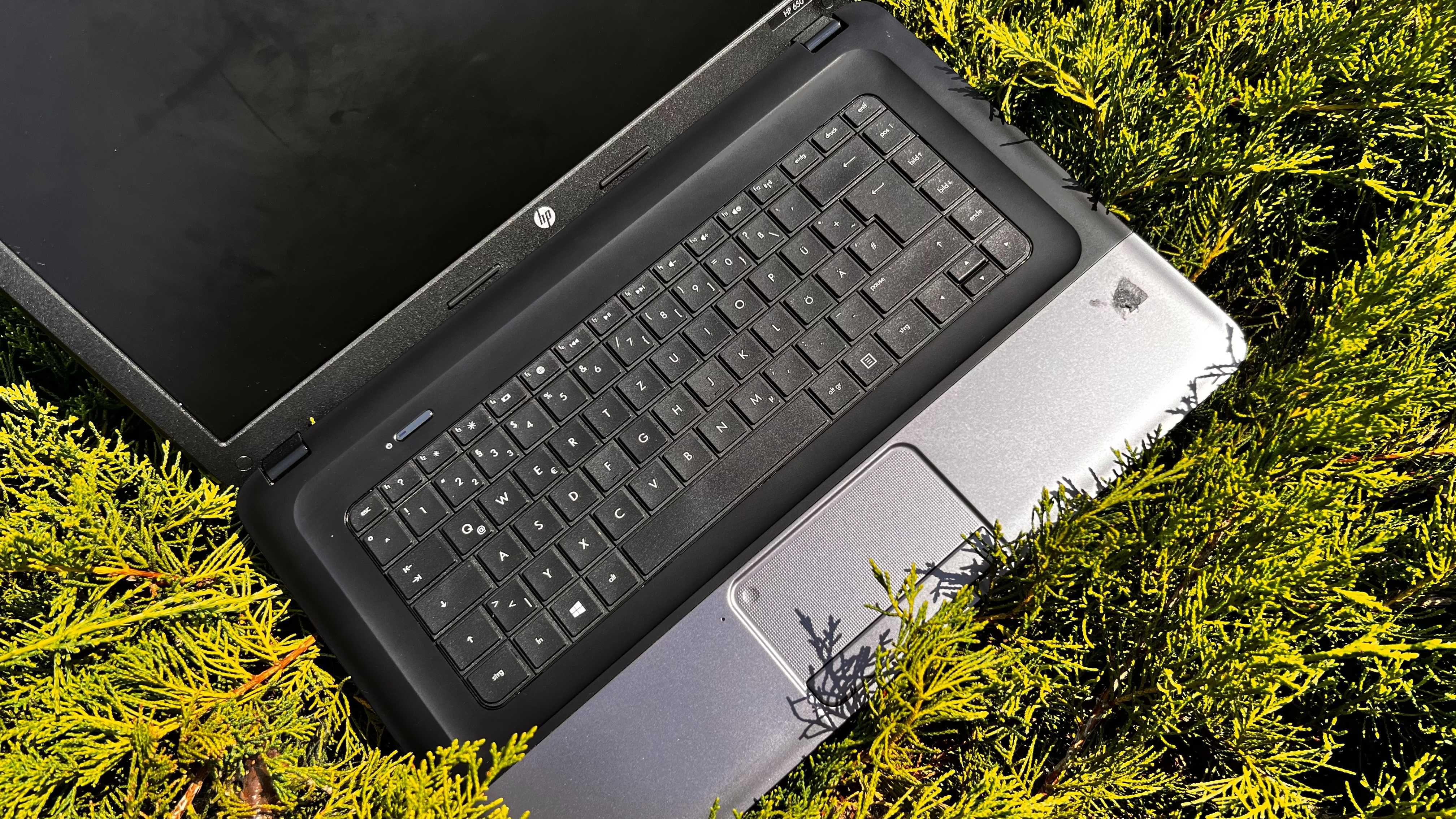 HP Notebook 650 i3-2328M 8 ГБ DDR3 SSD 120 ГБ 15.6" HD