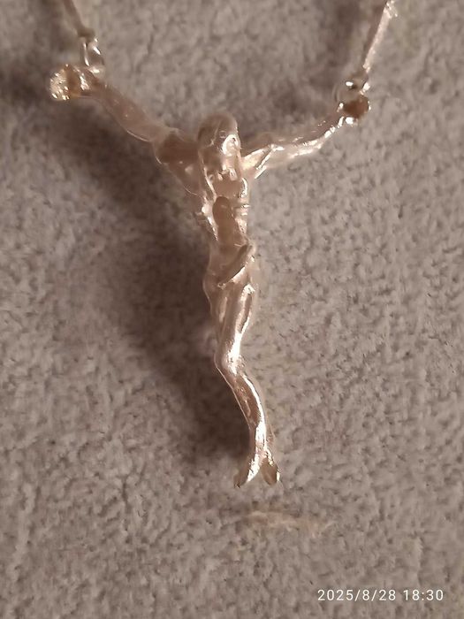 Colar Crucifixo - Prata