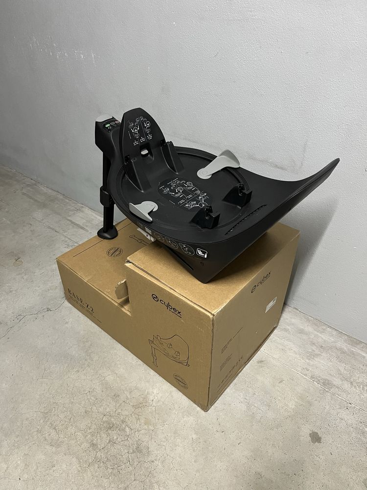 Isofix + Cadeira auto Cloud Z2 i-Size (CYBEX)