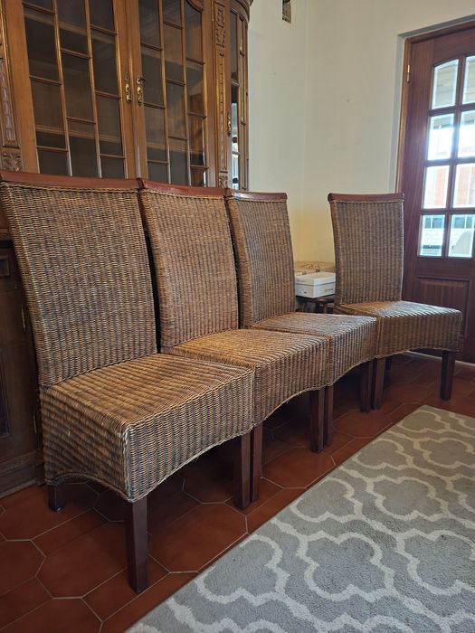 6 Cadeiras  de Sala Madeira