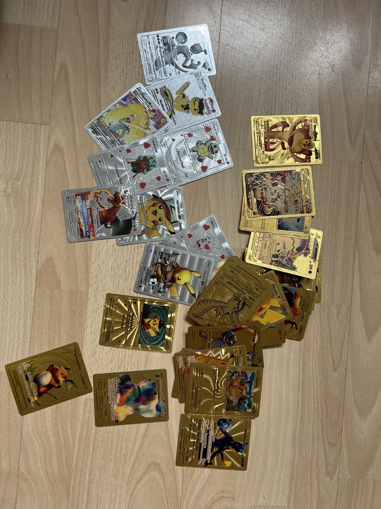 Karty pokemon złote i srebrne