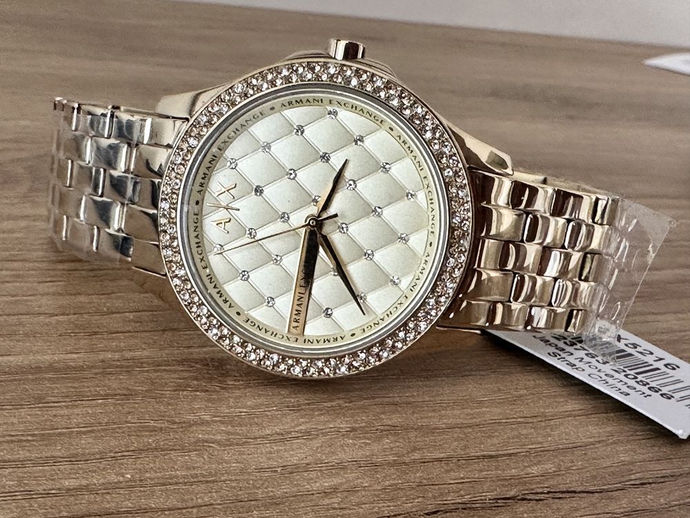 Жіночий годинник Armani Exchange AX5216