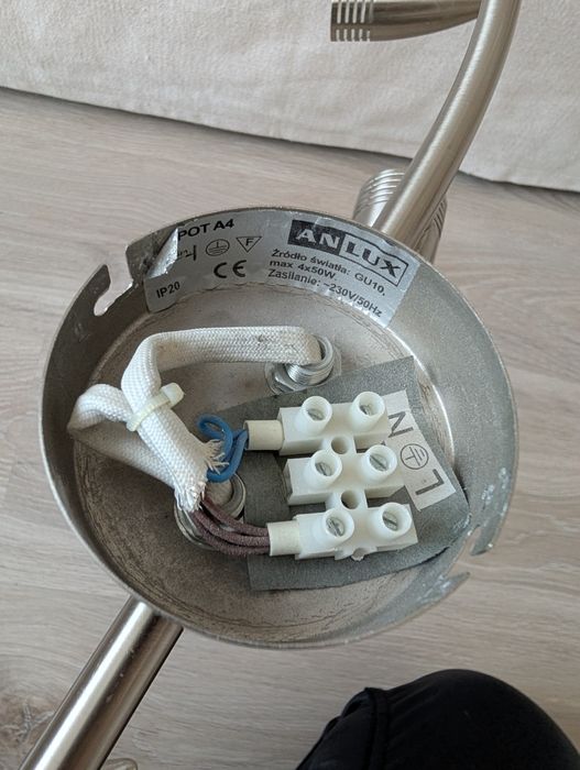 Lampa sufitowa lub ścienna kolor srebrny satynowy