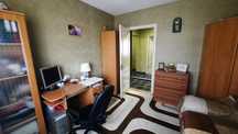 3х комнатная квартира, Днепровский район.  Продаётся с мебелью