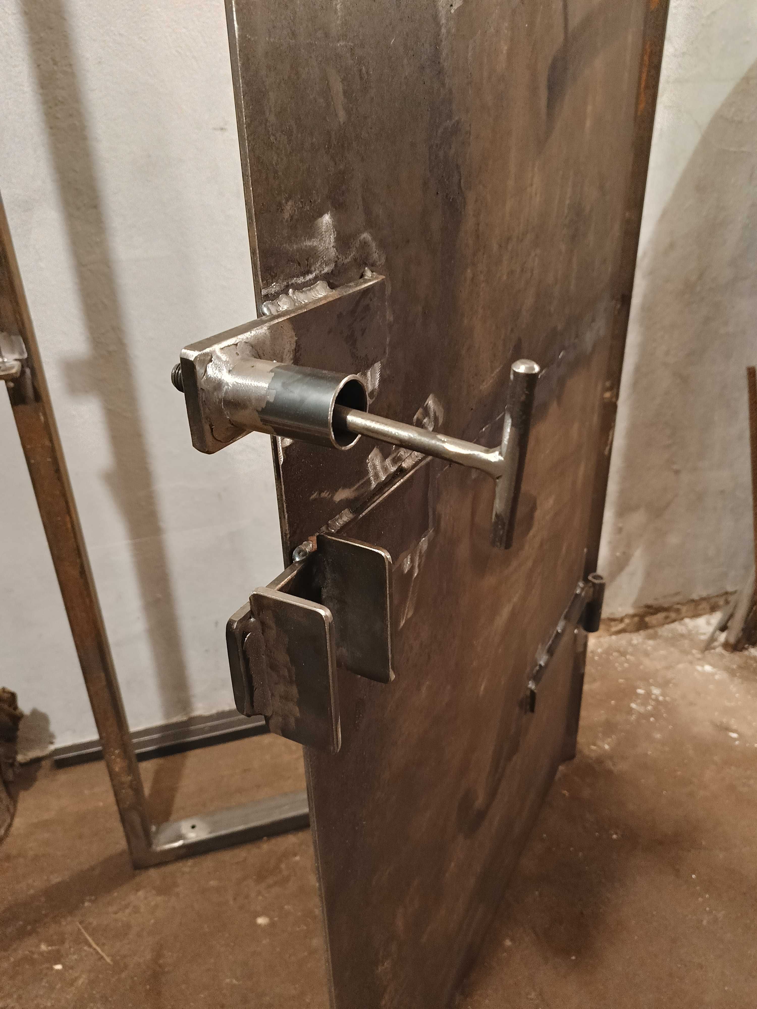 Drzwi metalowe z blachy 3 mm